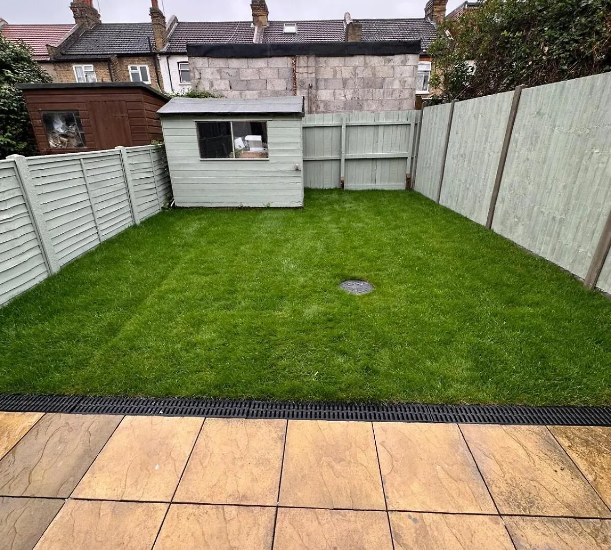 Stylish 4Br Home, 2 Bathrooms Ilford 0*,  United Kingdom